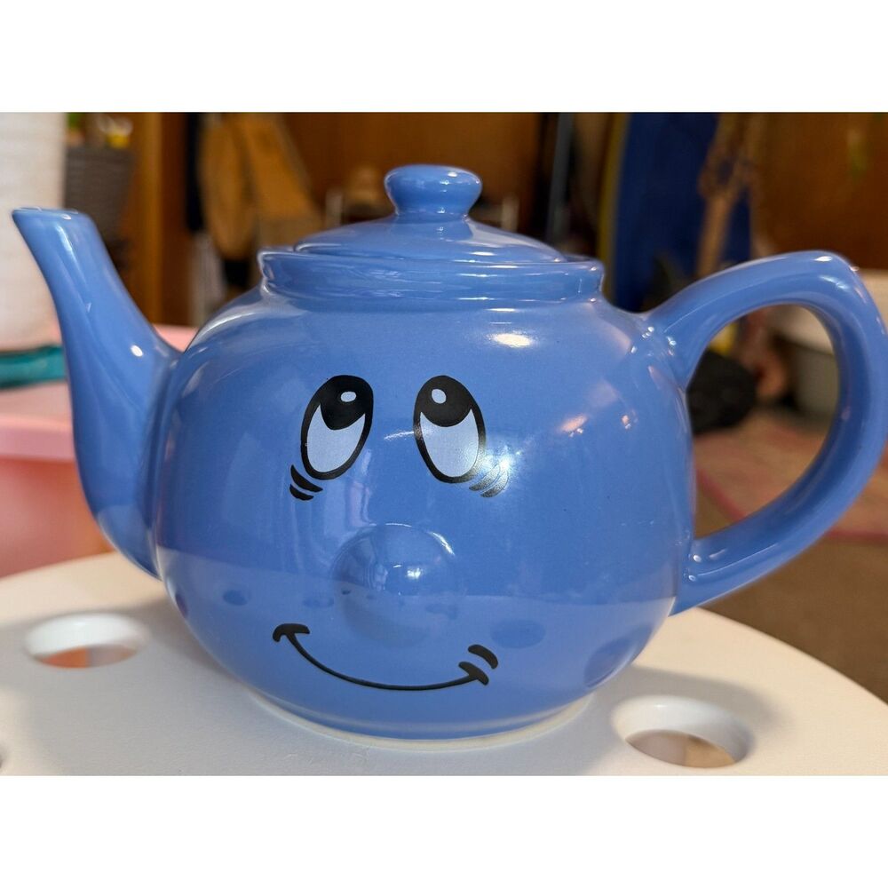 Vintage Trade Winds Funny Face Blue Ceramic Teapot Retro Kitsch 3D Face EUC